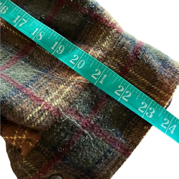 GH Bass & Co Shirt Mens XL Camping Plaid Flannel Long Sleeves Button Down Brown - Picture 8 of 10